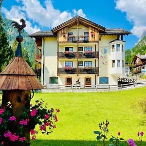 Sol E Nef Aparthotel