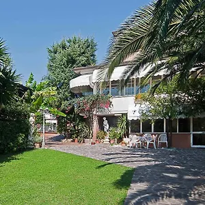 la-chandelle.it-tuscanyhotel.com/