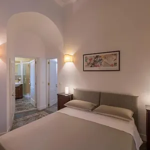 https://piazza-duomo-bb.lecce-hotels.com